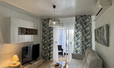 Modern Apartment near Beach in Torrevieja – WiFi & AC – 5 min to Beach